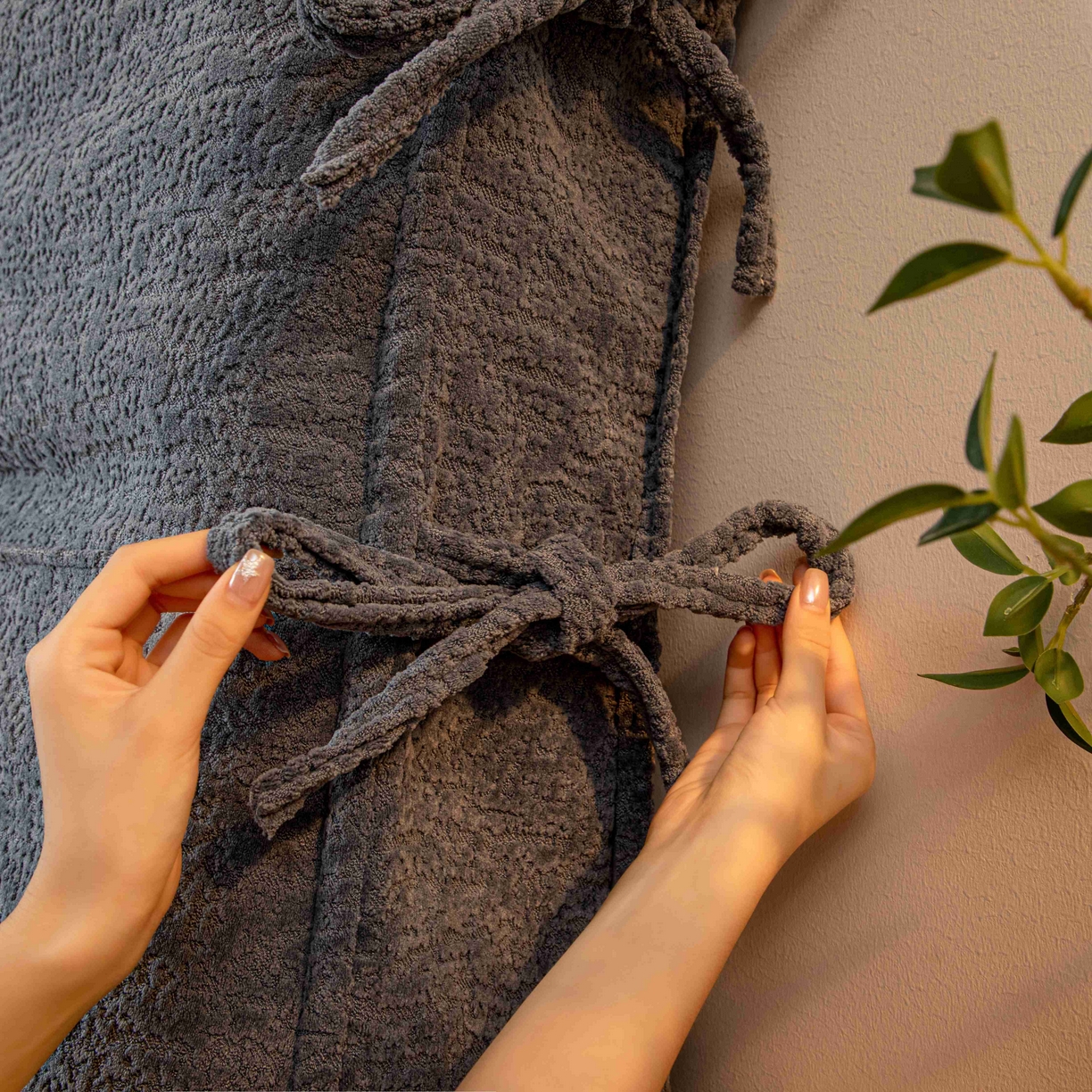 91家纺网 家纺一手货源 找家纺 沐沐家纺 2026新款简约可可西里床头靠背 深灰