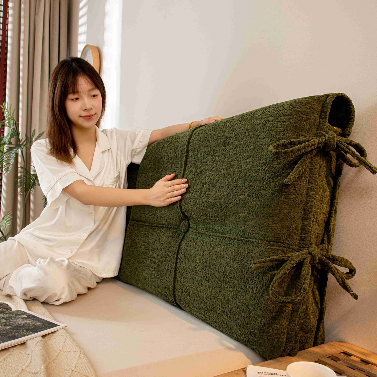 91家纺网 家纺一手货源 找家纺 沐沐家纺 2026新款简约可可西里床头靠背 墨绿