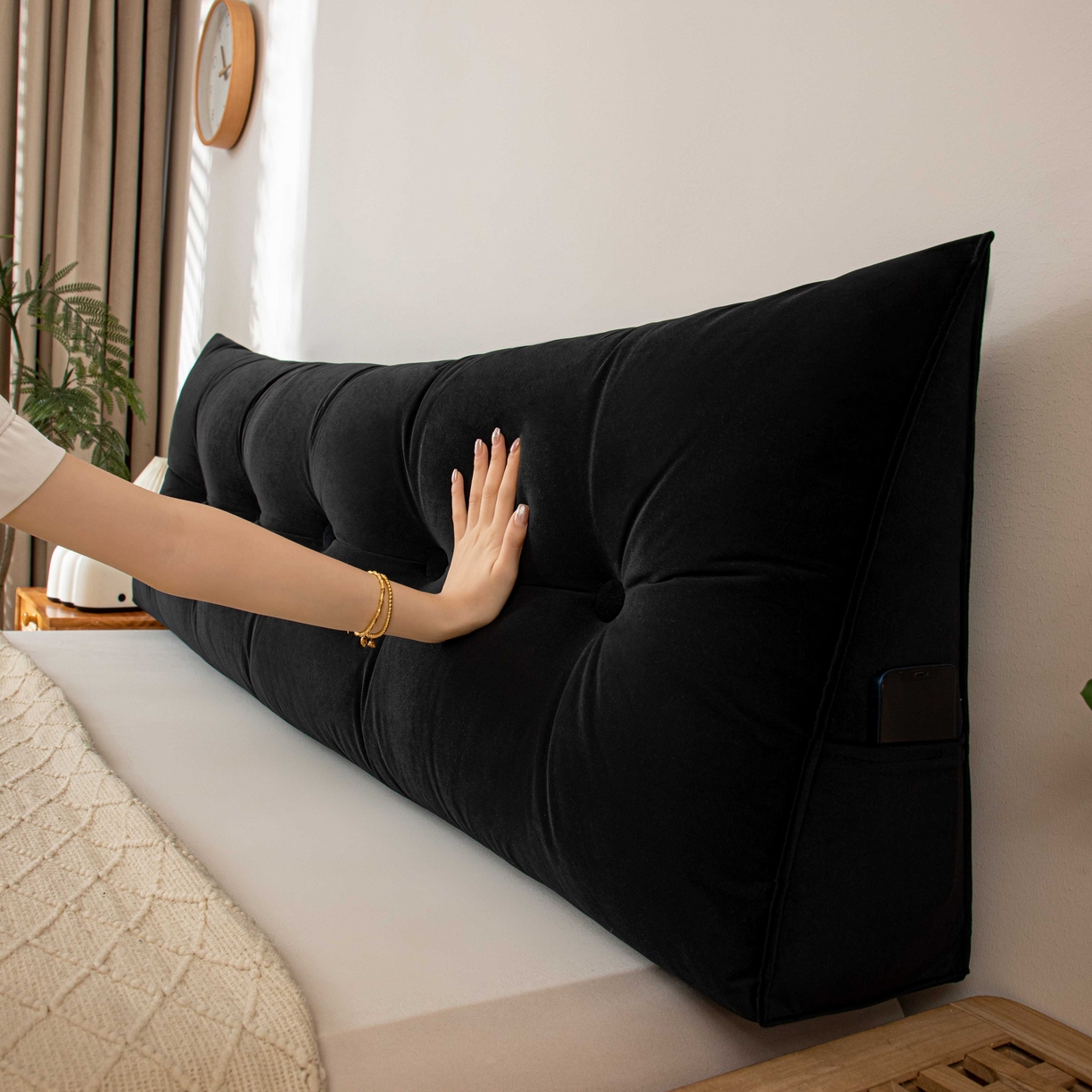 91家纺网 家纺一手货源 找家纺 沐沐家纺 2026新款磨砂绒三角靠背（不带头枕） 黑色