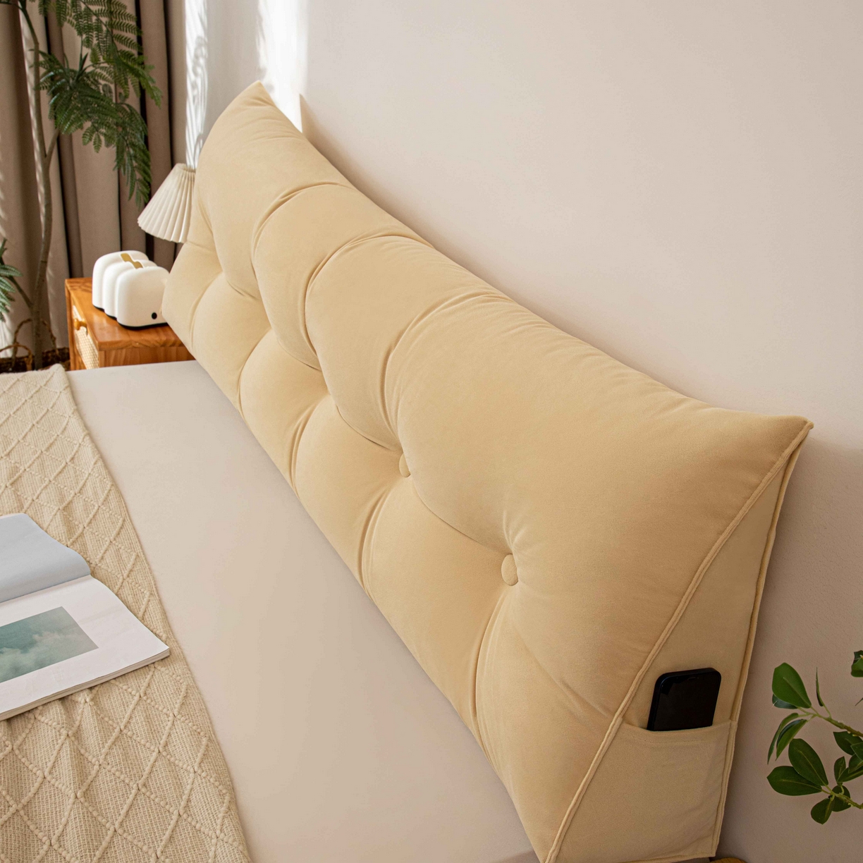 91家纺网 家纺一手货源 找家纺 沐沐家纺 2026新款磨砂绒三角靠背（不带头枕） 米黄