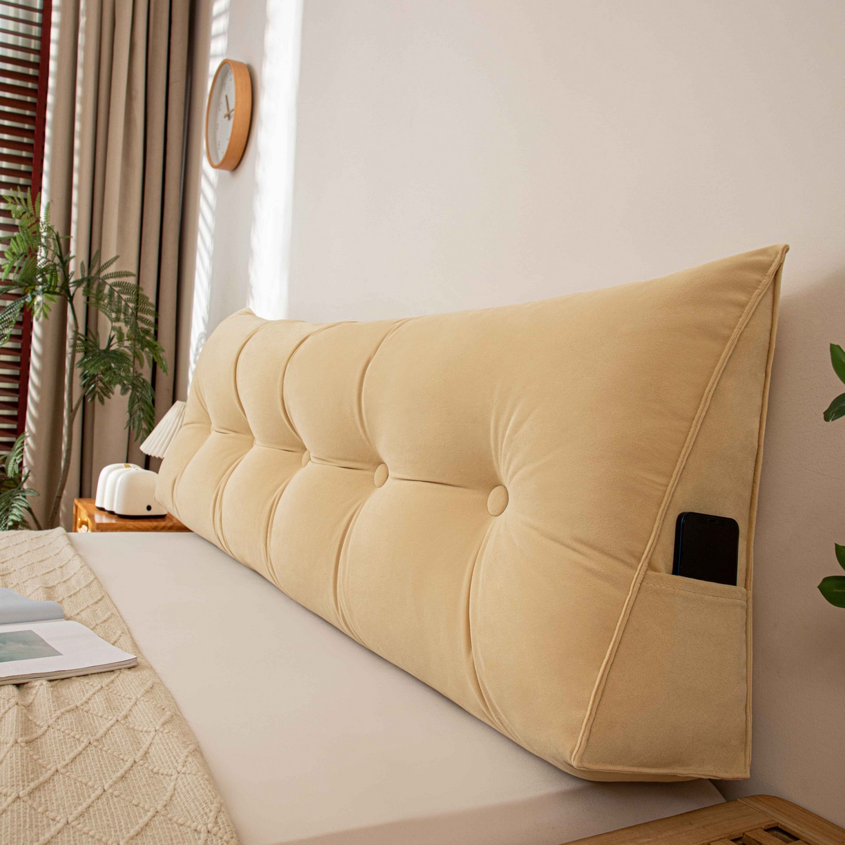 91家纺网 家纺一手货源 找家纺 沐沐家纺 2026新款磨砂绒三角靠背（不带头枕） 米黄