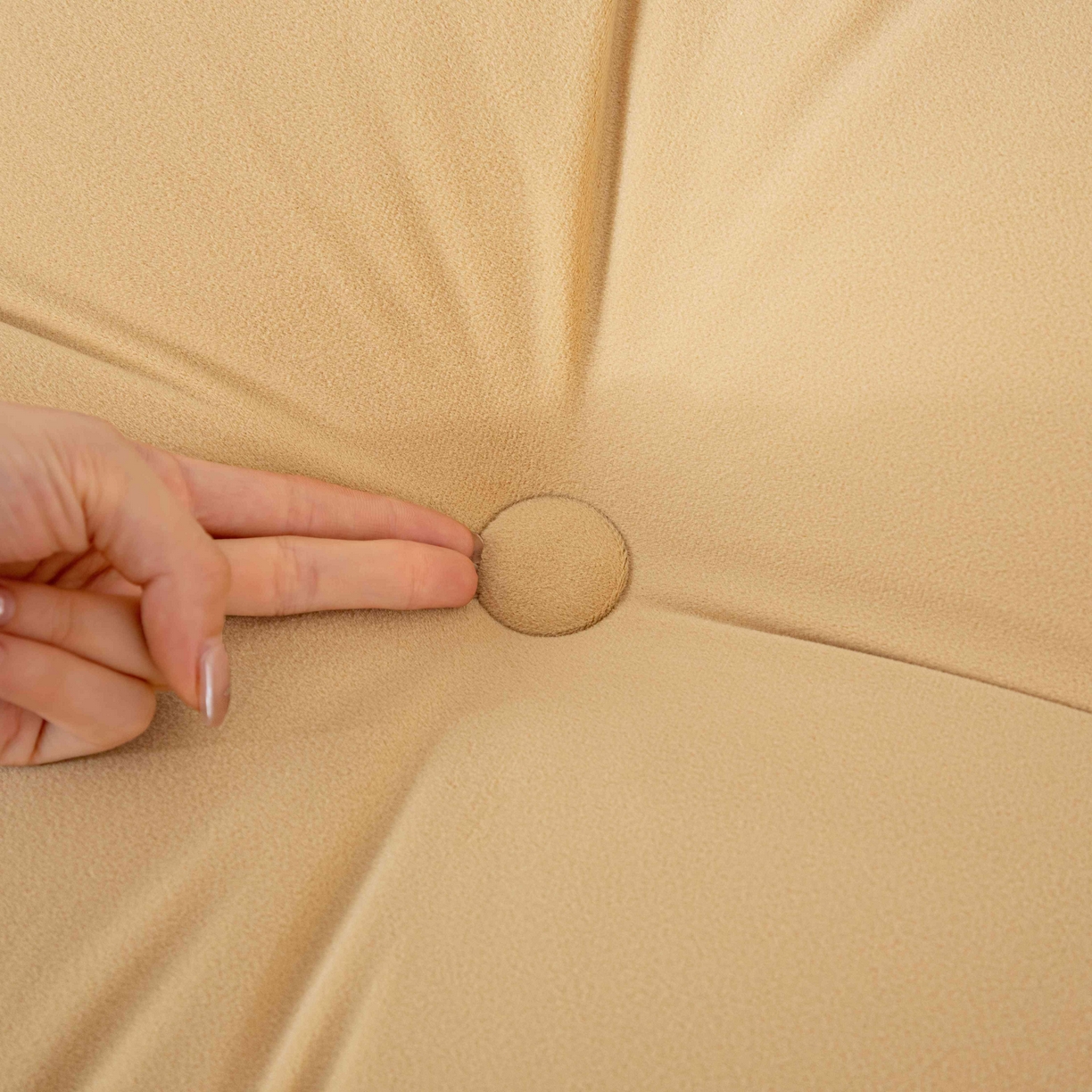 91家纺网 家纺一手货源 找家纺 沐沐家纺 2026新款磨砂绒三角靠背（不带头枕） 米黄