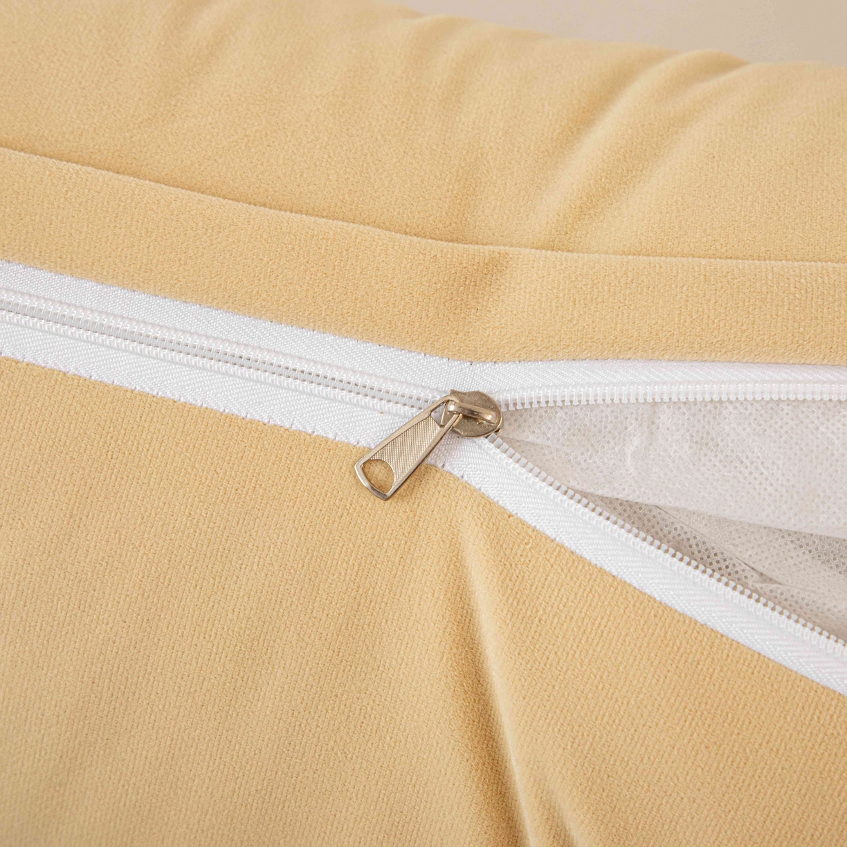 91家纺网 家纺一手货源 找家纺 沐沐家纺 2026新款磨砂绒三角靠背（不带头枕） 米黄