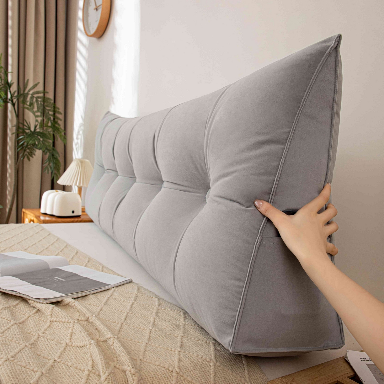 91家纺网 家纺一手货源 找家纺 沐沐家纺 2026新款磨砂绒三角靠背（不带头枕） 浅灰
