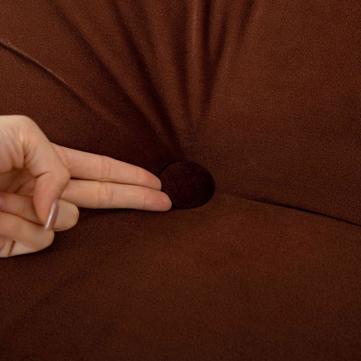 91家纺网 家纺一手货源 找家纺 沐沐家纺 2026新款磨砂绒三角靠背（不带头枕） 棕色