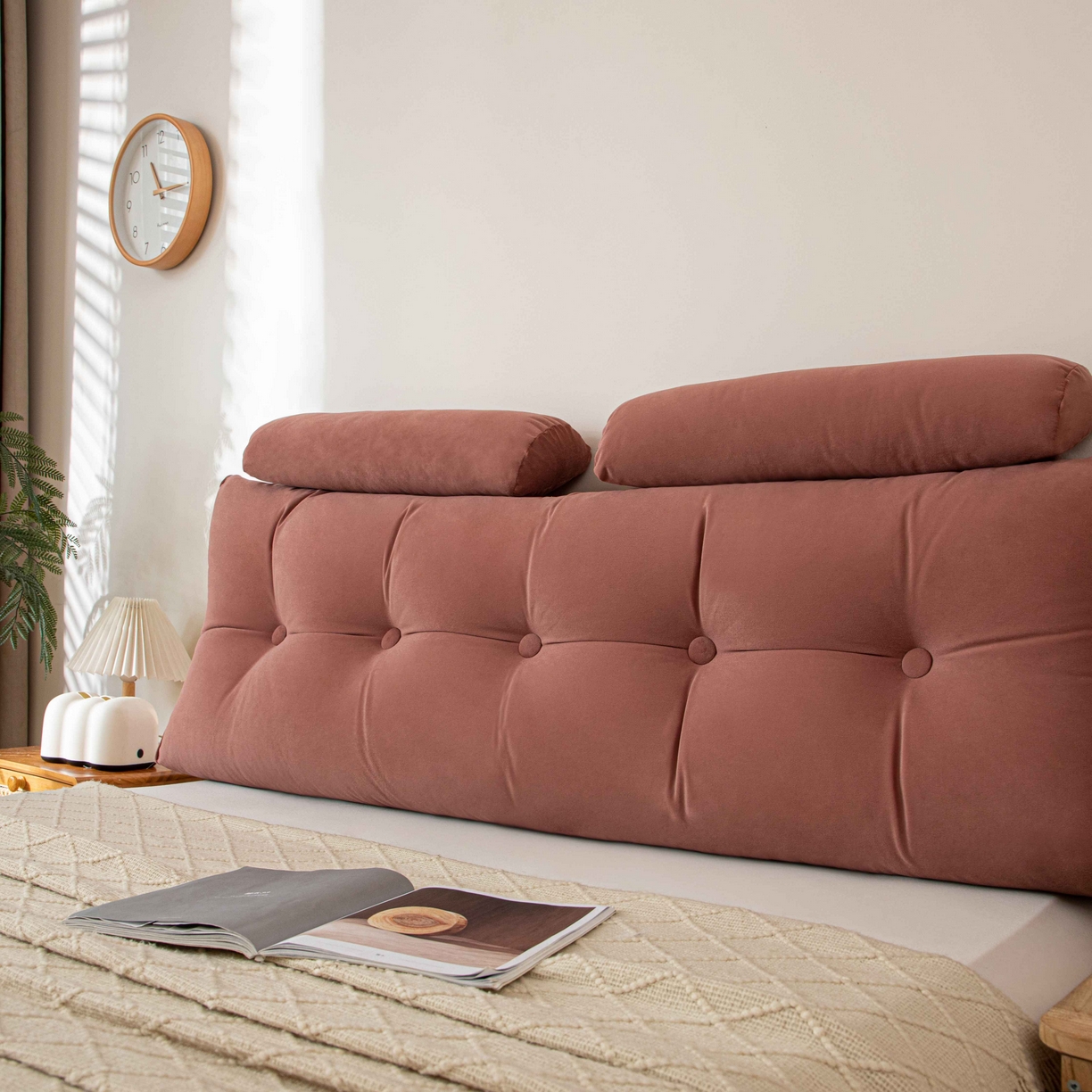 91家纺网 家纺一手货源 找家纺 沐沐家纺 2026新款磨砂绒三角靠背（带头枕） 粉色