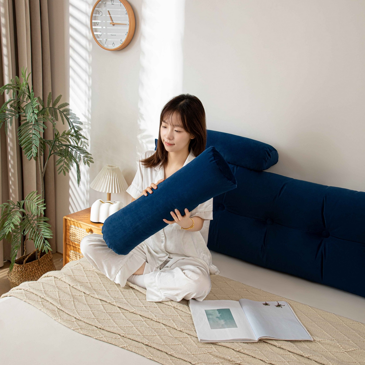 91家纺网 家纺一手货源 找家纺 沐沐家纺 2026新款磨砂绒三角靠背（带头枕） 蓝色