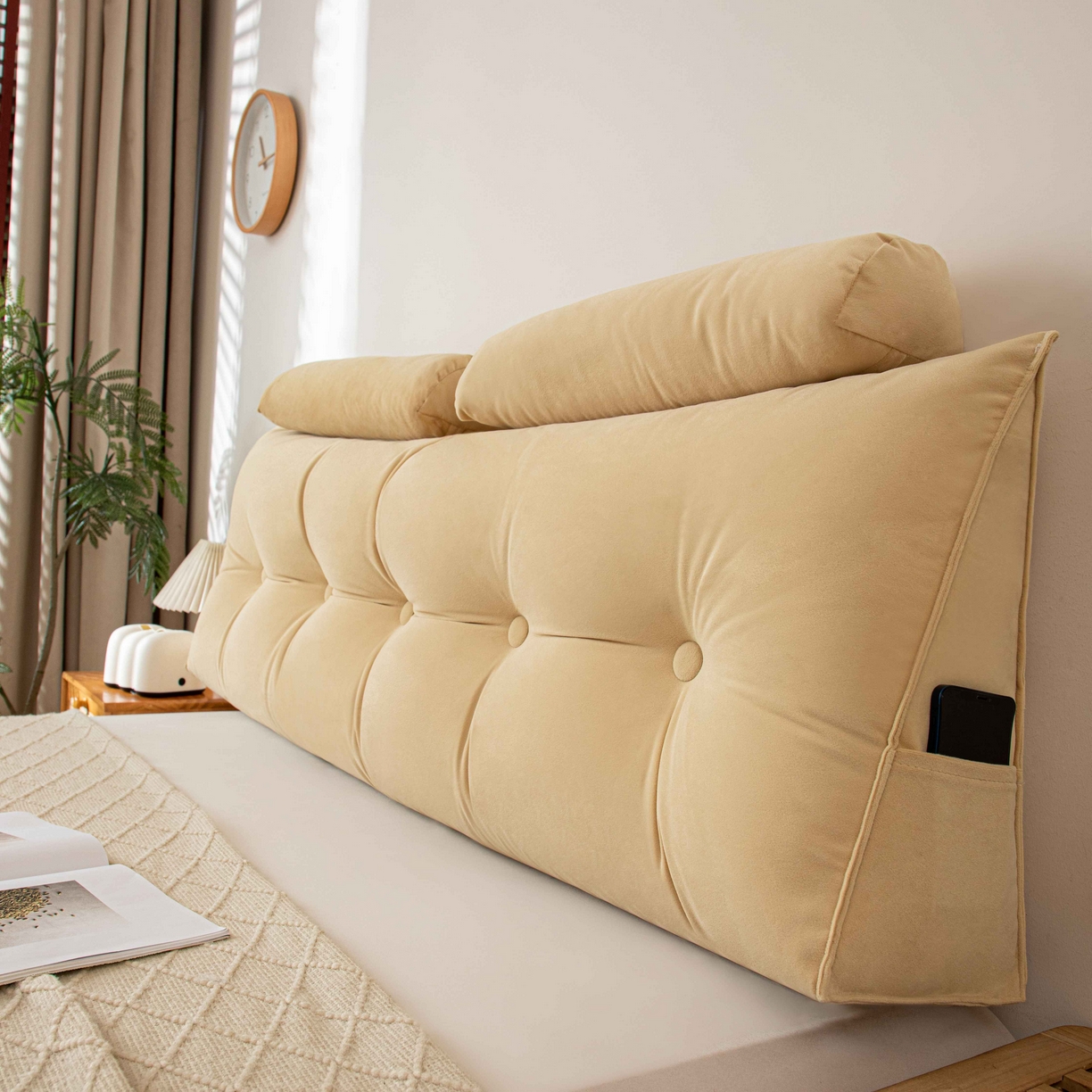 91家纺网 家纺一手货源 找家纺 沐沐家纺 2026新款磨砂绒三角靠背（带头枕） 米黄