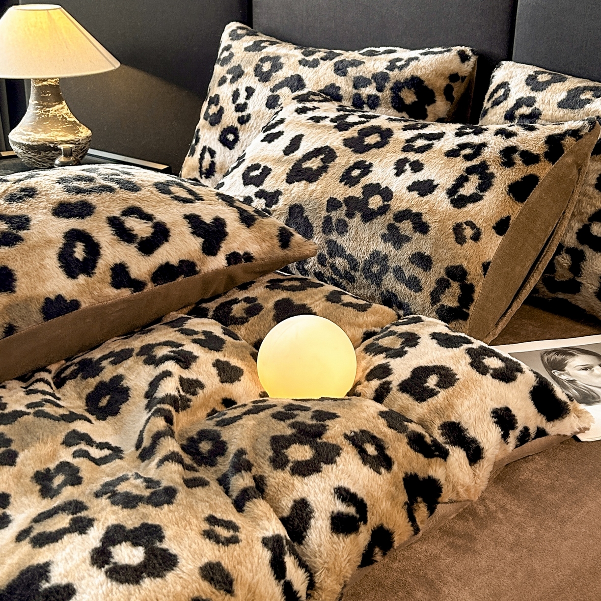 91家纺网 家纺一手货源 找家纺 （总）酱子 2025新款美拉德系兔绒印花四件套