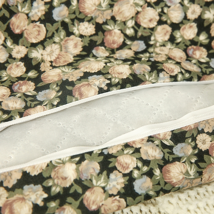 91家纺网 家纺一手货源 找家纺 明星枕业 2025新款a类荞麦颈椎枕全棉双层纱圆柱糖果枕纯枕头全壳硬枕成人颈椎支撑 荒野花园 黑