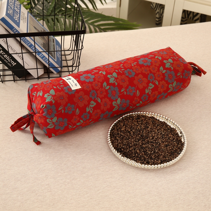 91家纺网 家纺一手货源 找家纺 明星枕业 2025新款a类荞麦颈椎枕全棉双层纱圆柱糖果枕纯枕头全壳硬枕成人颈椎支撑 花间物语红