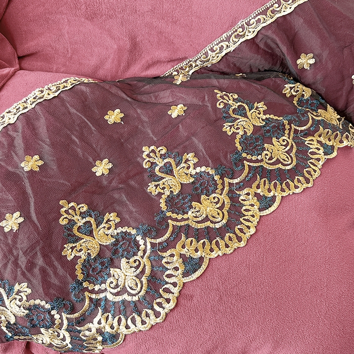 91家纺网 家纺一手货源 找家纺 罗艺轩 2025新款牛奶绒浪漫花边床裙款三件套-暖洋洋 暖洋洋-豆沙