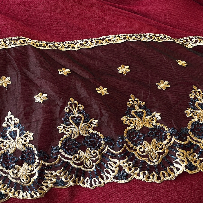 91家纺网 家纺一手货源 找家纺 罗艺轩 2025新款牛奶绒浪漫花边床裙款三件套-暖洋洋 暖洋洋-酒红