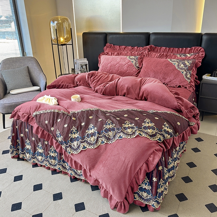 91家纺网 家纺一手货源 找家纺 罗艺轩 2025新款牛奶绒浪漫花边床裙款四件套-暖洋洋（报活动和优惠券后控价99起/控价107起） 暖洋洋-豆沙