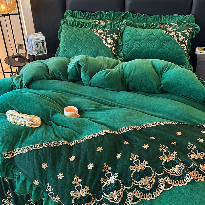 91家纺网 家纺一手货源 找家纺 罗艺轩 2025新款牛奶绒浪漫花边床裙款四件套-暖洋洋（报活动和优惠券后控价99起/控价107起） 暖洋洋-绿