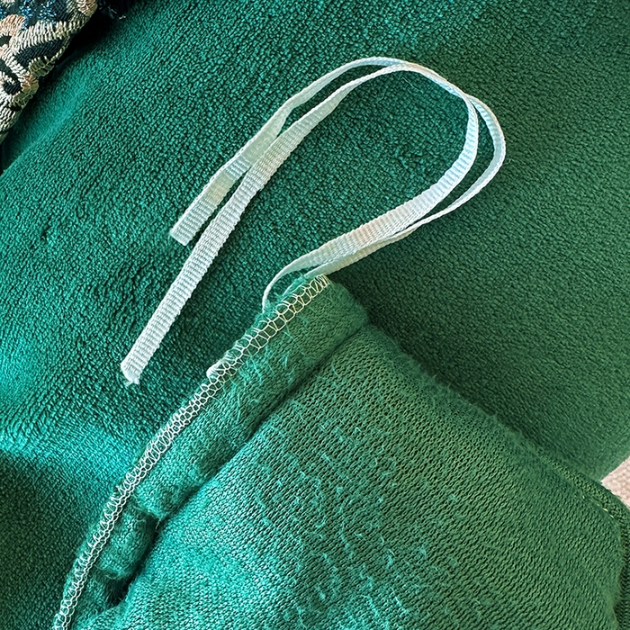 91家纺网 家纺一手货源 找家纺 罗艺轩 2025新款牛奶绒浪漫花边床裙款四件套-暖洋洋（报活动和优惠券后控价99起/控价107起） 暖洋洋-绿