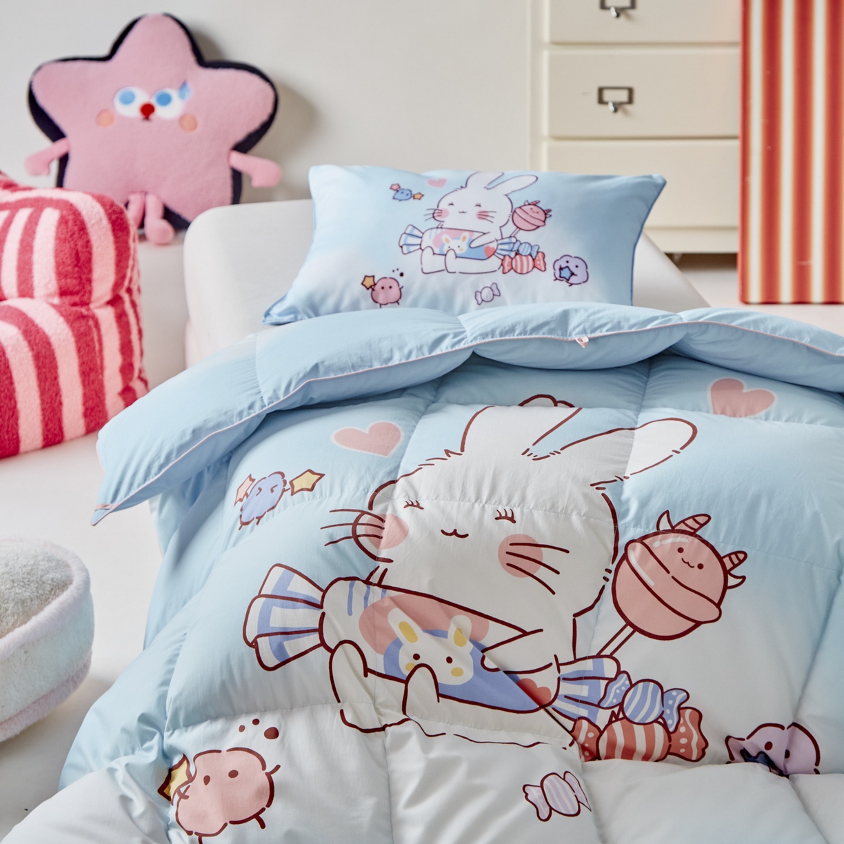 91家纺网 家纺一手货源 找家纺 暖羽屋羽绒馆 2025新款抗菌防螨绒子含量95白鸭绒被芯1.5米儿童羽绒被子婴幼儿学生鸭绒被春秋被 奶糖大白兔