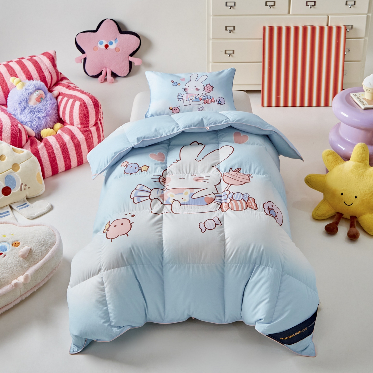 91家纺网 家纺一手货源 找家纺 暖羽屋羽绒馆 2025新款抗菌防螨绒子含量95白鸭绒被芯1.5米儿童羽绒被子婴幼儿学生鸭绒被春秋被 奶糖大白兔