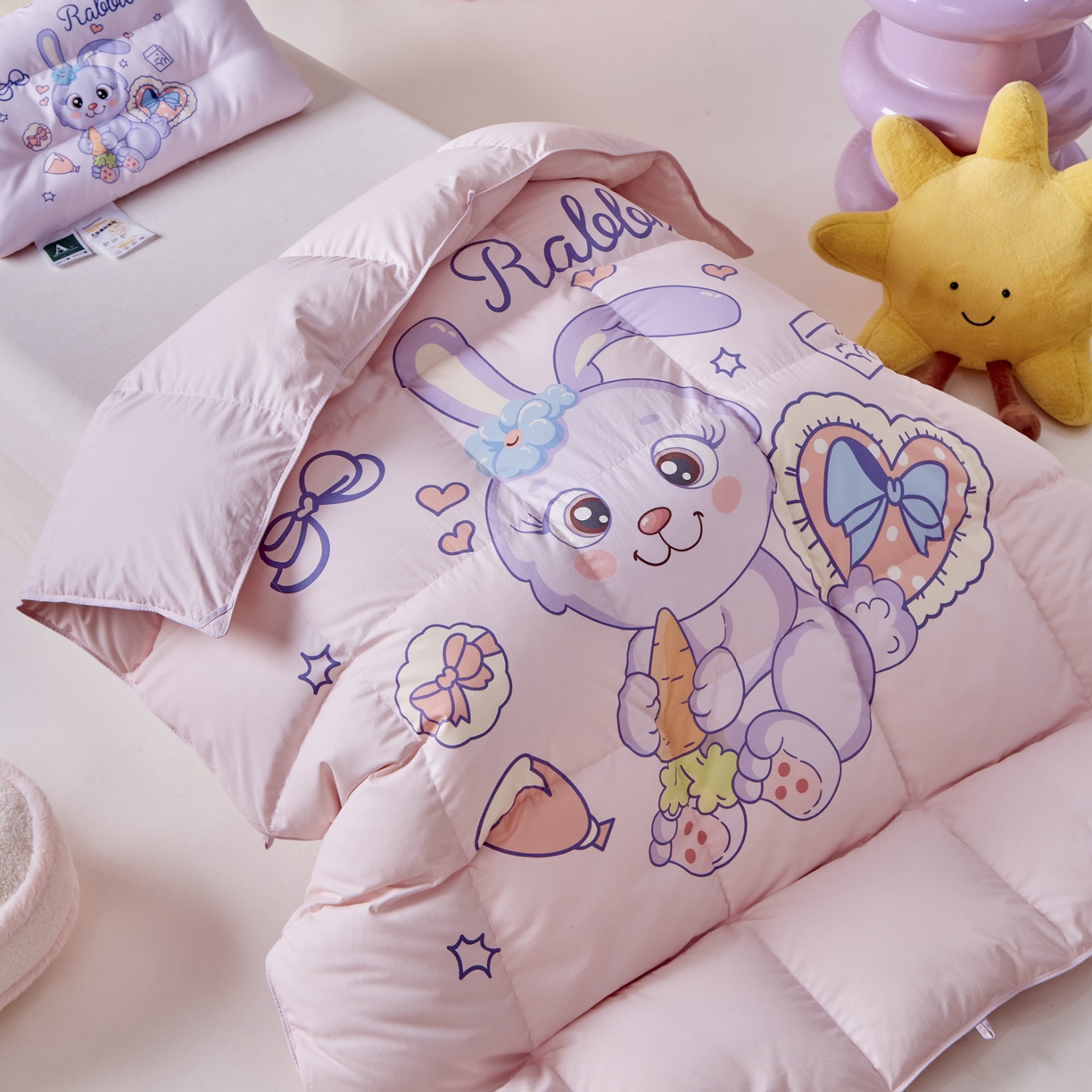 91家纺网 家纺一手货源 找家纺 暖羽屋羽绒馆 2025新款抗菌防螨绒子含量95白鸭绒被芯1.5米儿童羽绒被子婴幼儿学生鸭绒被春秋被 鸿运兔