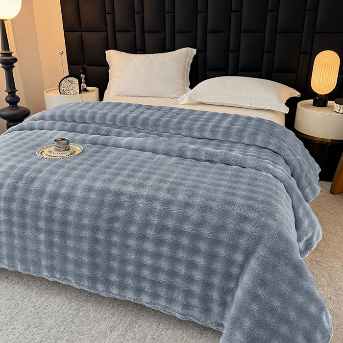 91家纺网 家纺一手货源 找家纺 安琪家纺 2025新款300G炫彩水墨画仿兔毛绒大泡泡绒印花法兰绒毛毯大理石纹休闲毯沙发盖毯跨境外贸出口专供 泡泡纯色-浅灰