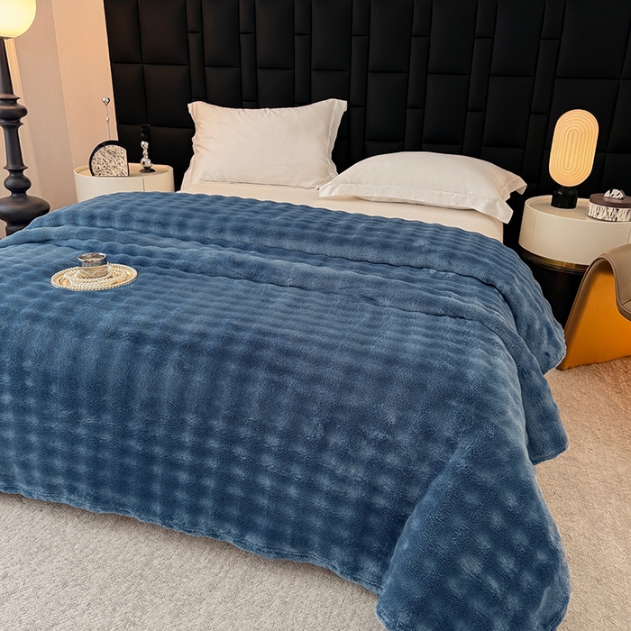 91家纺网 家纺一手货源 找家纺 安琪家纺 2025新款300G炫彩水墨画仿兔毛绒大泡泡绒印花法兰绒毛毯大理石纹休闲毯沙发盖毯跨境外贸出口专供 泡泡纯色-深蓝