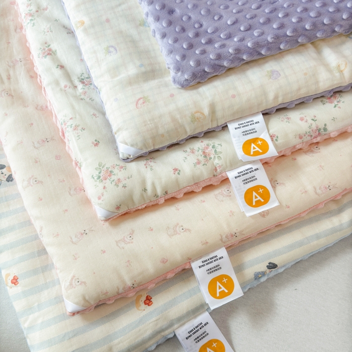 91家纺网 家纺一手货源 找家纺 （总）卡芙芯类馆 2025新款双层纱宝宝绒豆豆被被子被芯