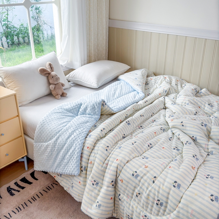 91家纺网 家纺一手货源 找家纺 卡芙芯类馆 2025新款双层纱宝宝绒豆豆被被子被芯 蛋糕小狗