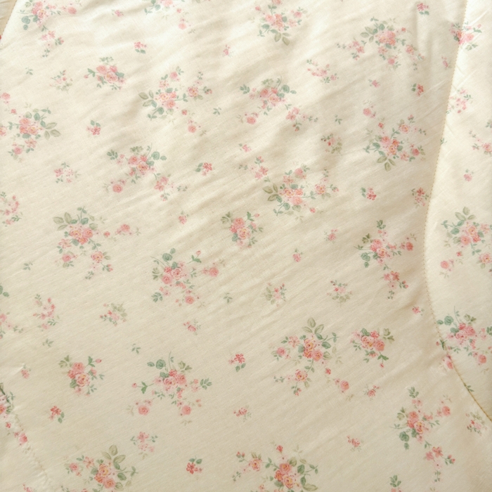 91家纺网 家纺一手货源 找家纺 卡芙芯类馆 2025新款双层纱宝宝绒豆豆被被子被芯 秘密花园