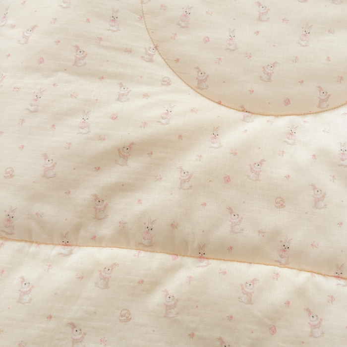 91家纺网 家纺一手货源 找家纺 卡芙芯类馆 2025新款双层纱宝宝绒豆豆被被子被芯 萌萌兔