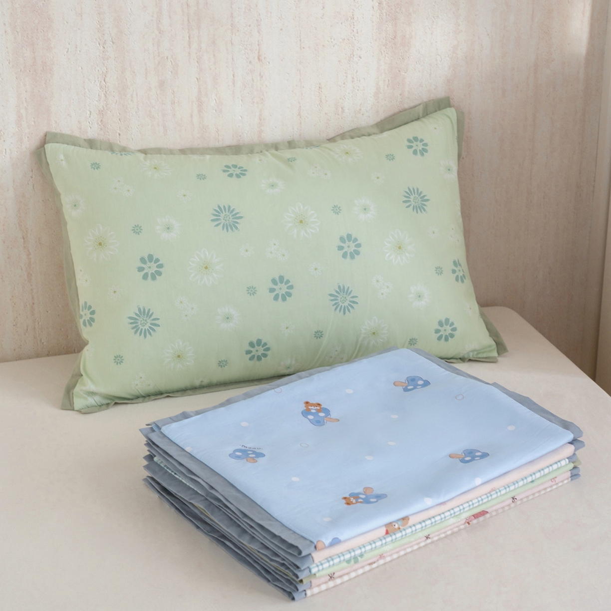 91家纺网 家纺一手货源 找家纺 芯奇想 2025新款全棉夹棉全包枕套 全棉夹棉全包枕套-粉色