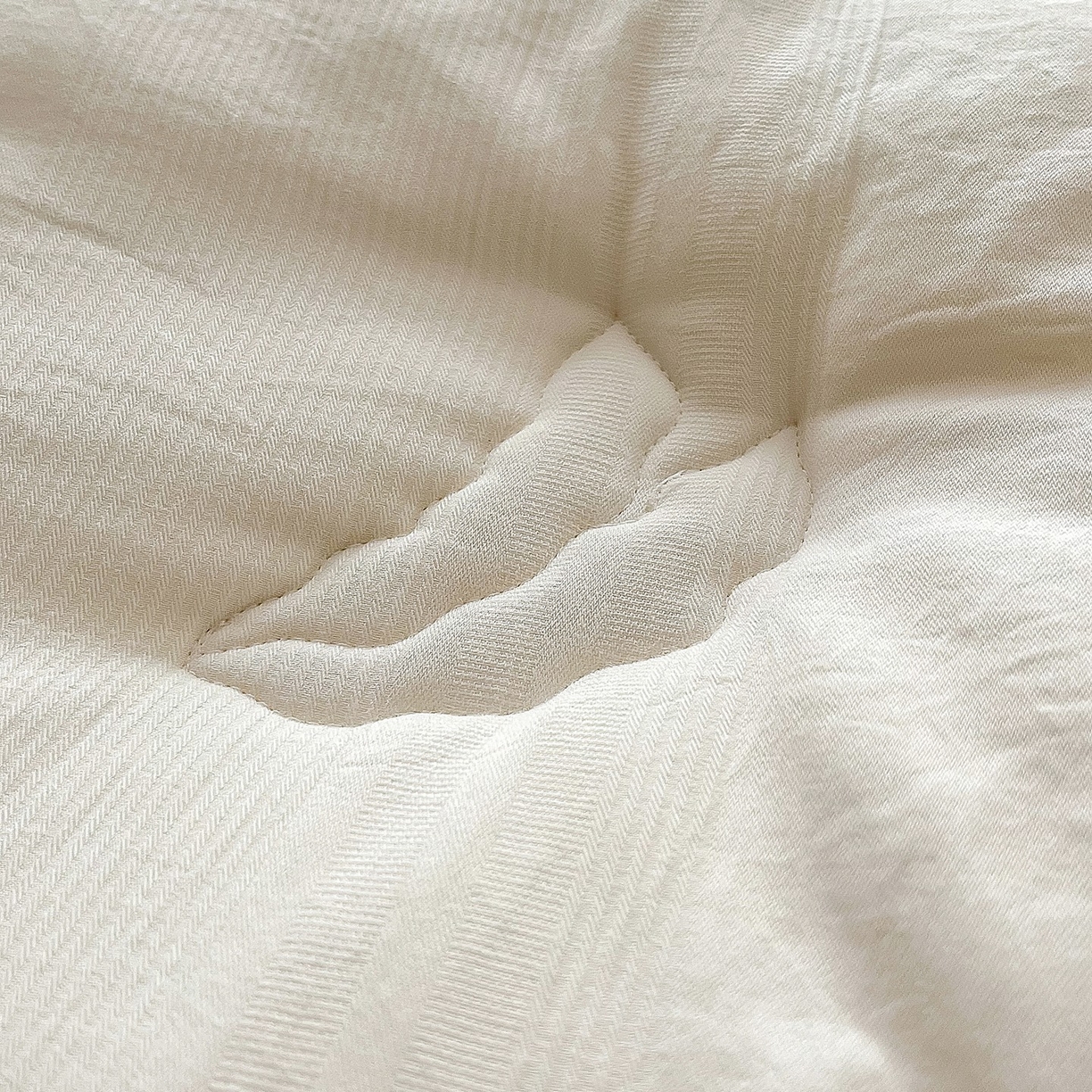 91家纺网 家纺一手货源 找家纺 卡芙芯类馆 2025新款A类全棉提花大豆被春秋被冬被子母被被子被芯 白色-冬被