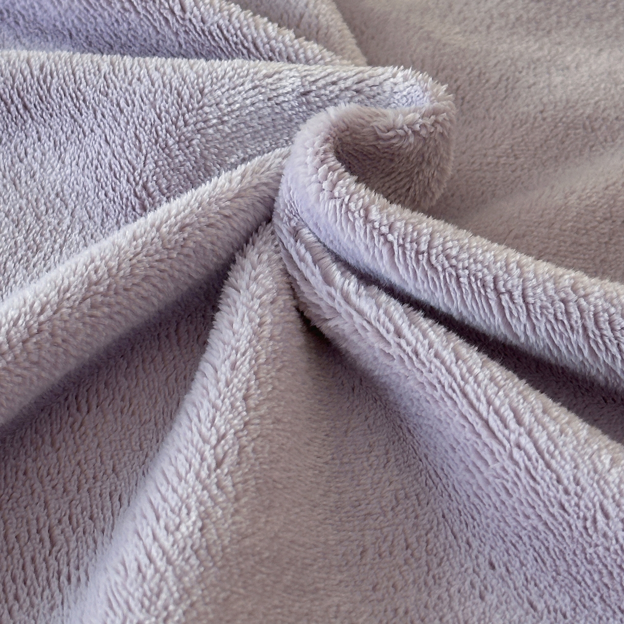 91家纺网 家纺一手货源 找家纺 JUICY 橘滋家纺 2025新款高奢软糯质感极简慕斯牛奶绒四件套-布拉格冬日 布拉格冬日-洛桑紫