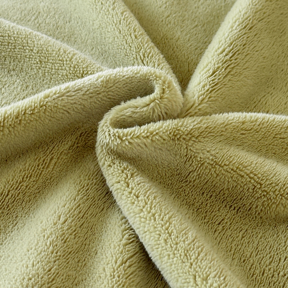 91家纺网 家纺一手货源 找家纺 JUICY 橘滋家纺 2025新款高奢软糯质感极简慕斯牛奶绒四件套-布拉格冬日 布拉格冬日-尾草卡灰