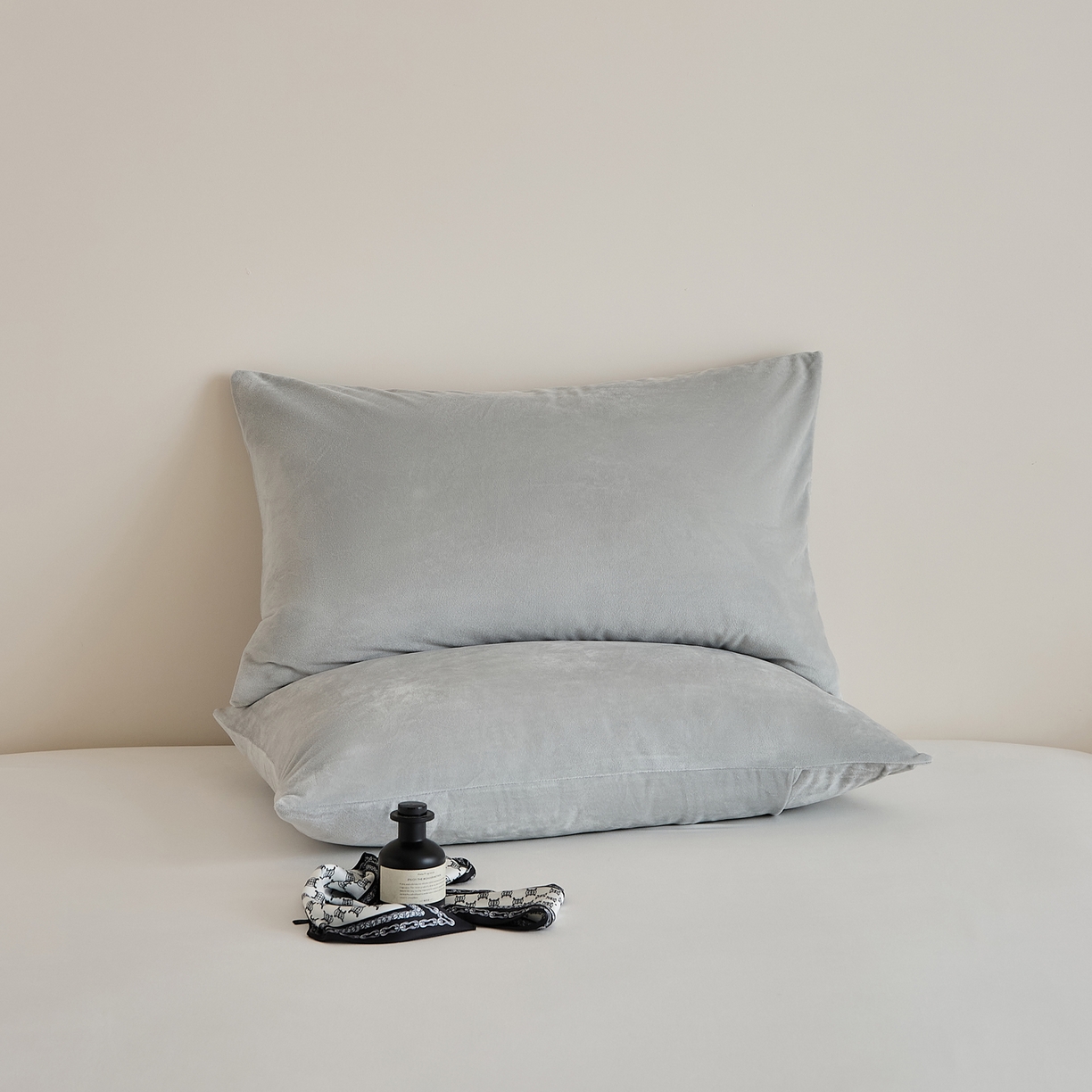 91家纺网 家纺一手货源 找家纺 EH家居 2025新款七度灰宝宝绒枕套系列 七度灰