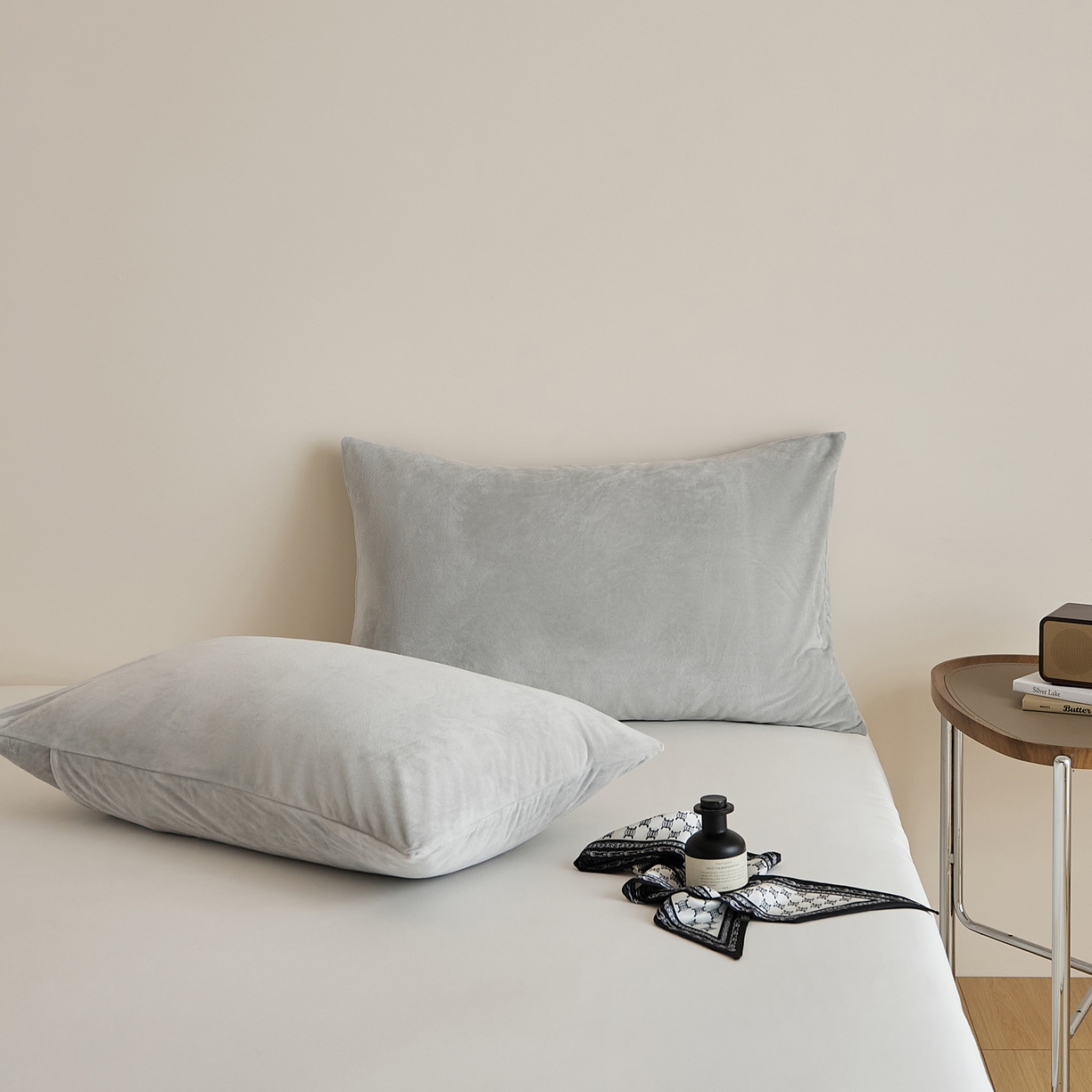 91家纺网 家纺一手货源 找家纺 EH家居 2025新款七度灰宝宝绒枕套系列 七度灰