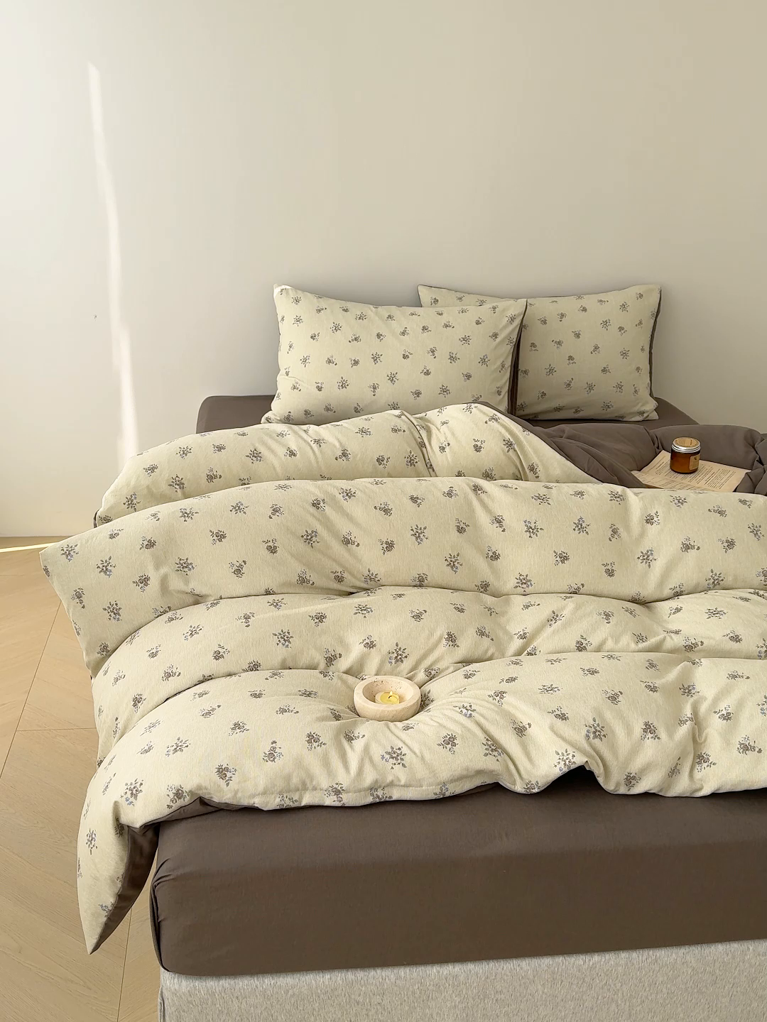 91家纺网 家纺一手货源 找家纺 竹合家纺 2025秋冬新款加厚磨毛色织暖绒系列针织四件套高克重 春见