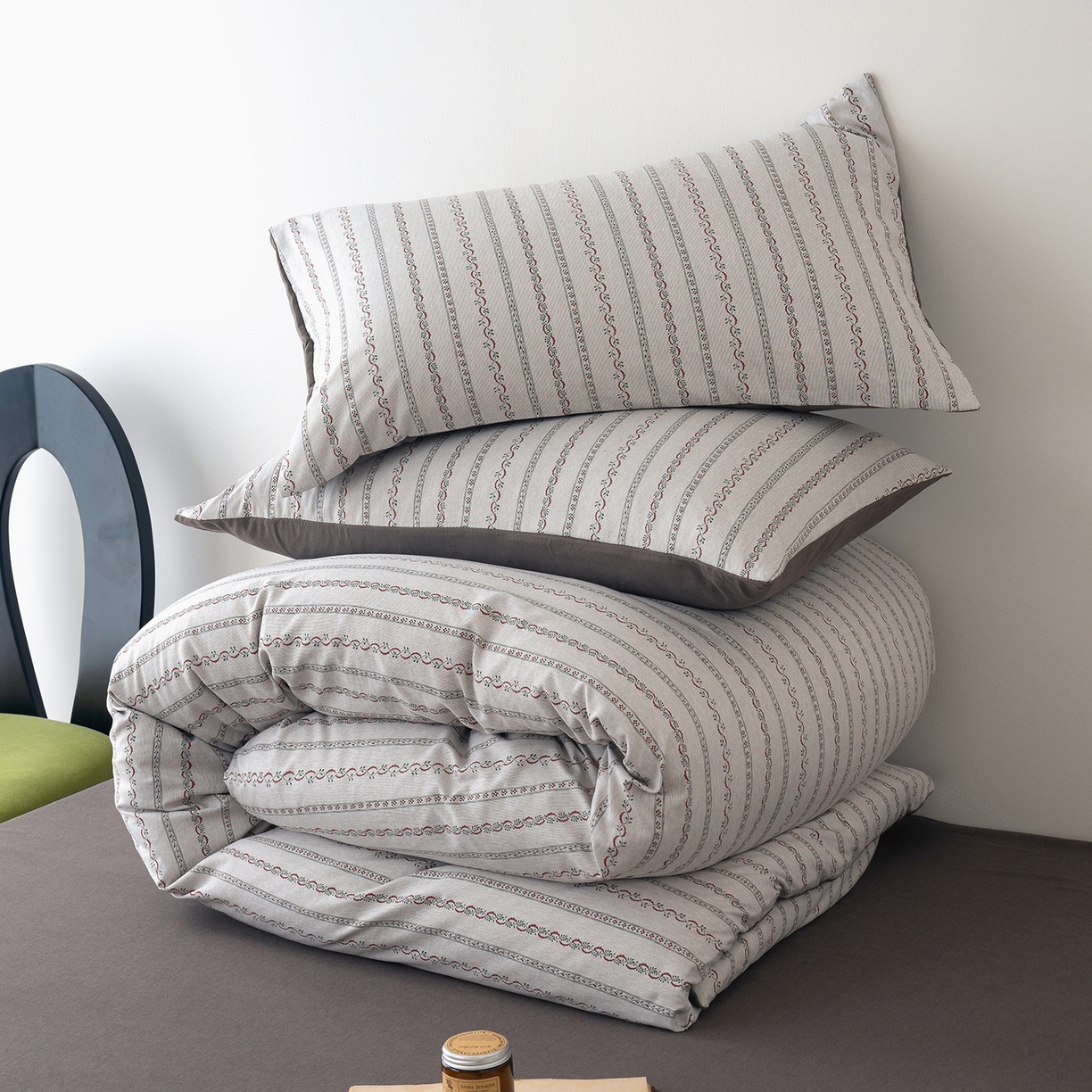 91家纺网 家纺一手货源 找家纺 竹合家纺 2025秋冬新款加厚磨毛色织暖绒系列针织四件套高克重 绅士灰