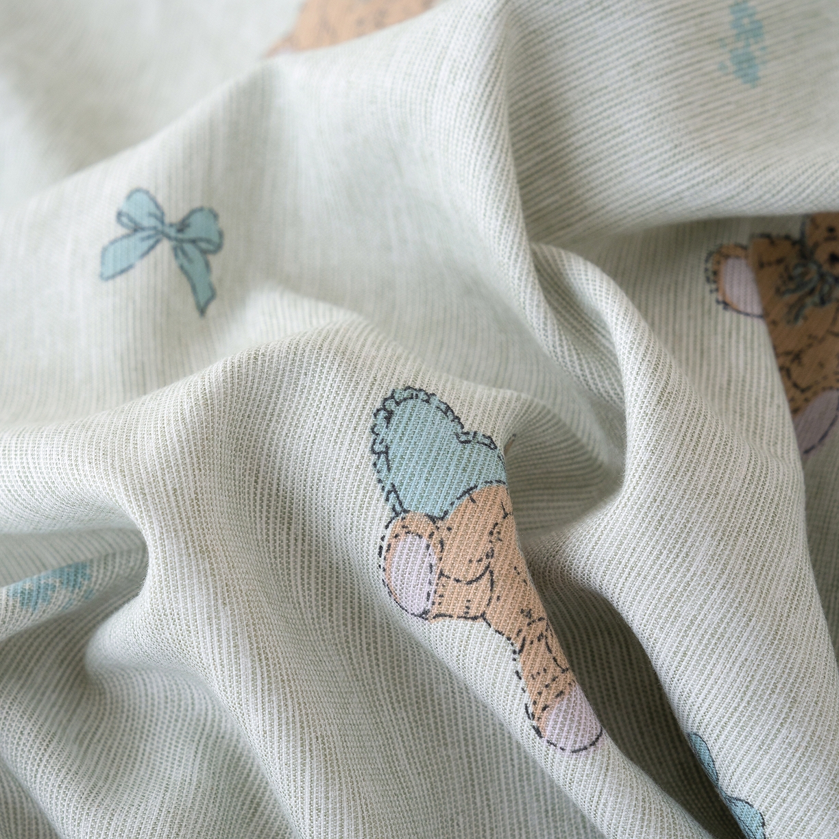 91家纺网 家纺一手货源 找家纺 竹合家纺 2025秋冬新款加厚磨毛色织暖绒系列针织四件套高克重 小熊维尼