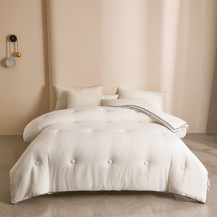 91家纺网 家纺一手货源 找家纺 一诺家居 2025新款立体提花大豆被单边冬被学生宿舍单人被褥 棉意 云朵白