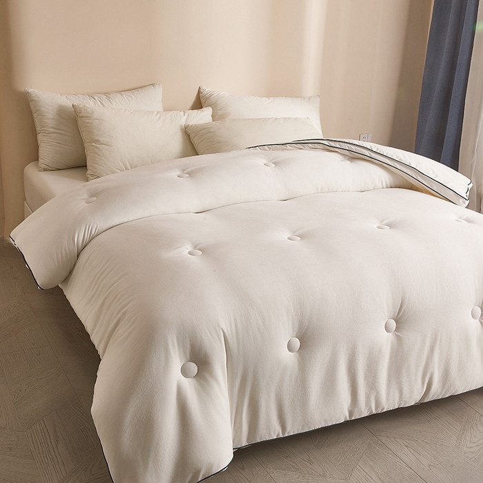 91家纺网 家纺一手货源 找家纺 一诺家居 2025新款立体提花大豆被单边冬被学生宿舍单人被褥 棉意 云朵白