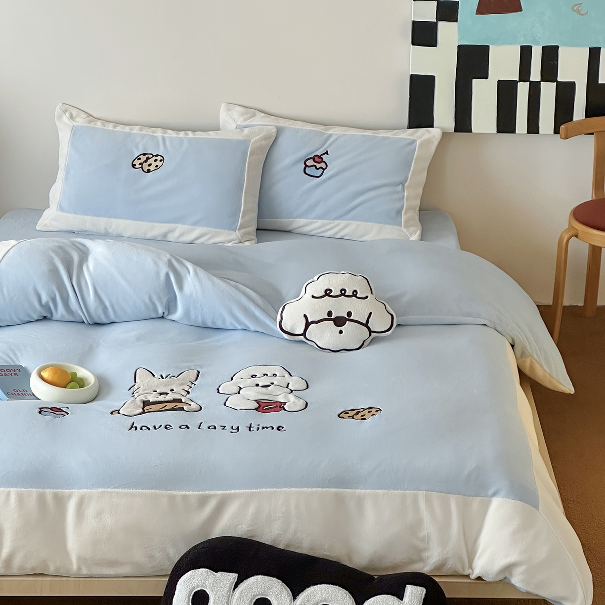 91家纺网 家纺一手货源 找家纺 （总）爱丽丝 2025新款230克全消光牛奶绒贴布系列四件套-好朋友