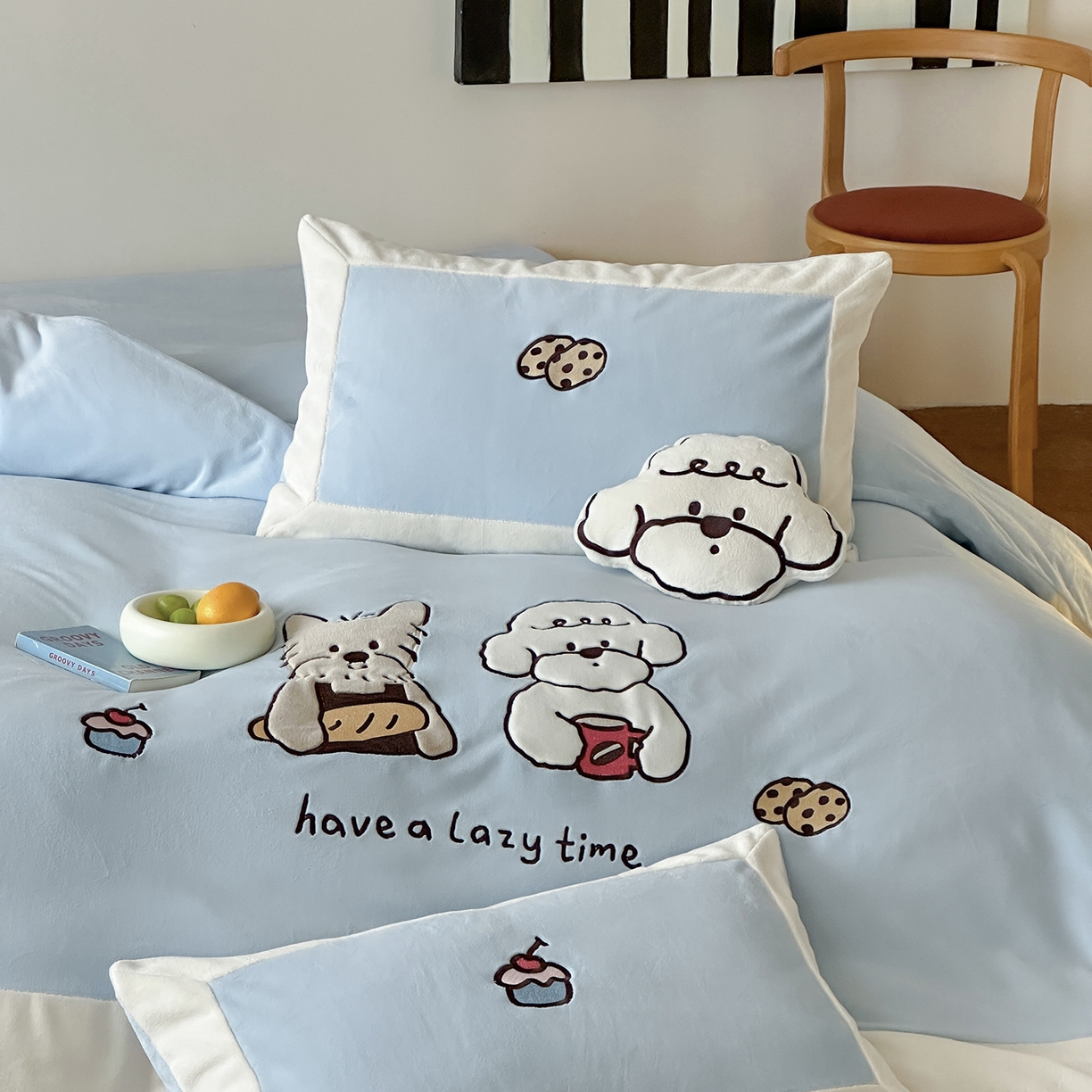 91家纺网 家纺一手货源 找家纺 爱丽丝 2025新款230克全消光牛奶绒贴布系列四件套-好朋友 天水蓝