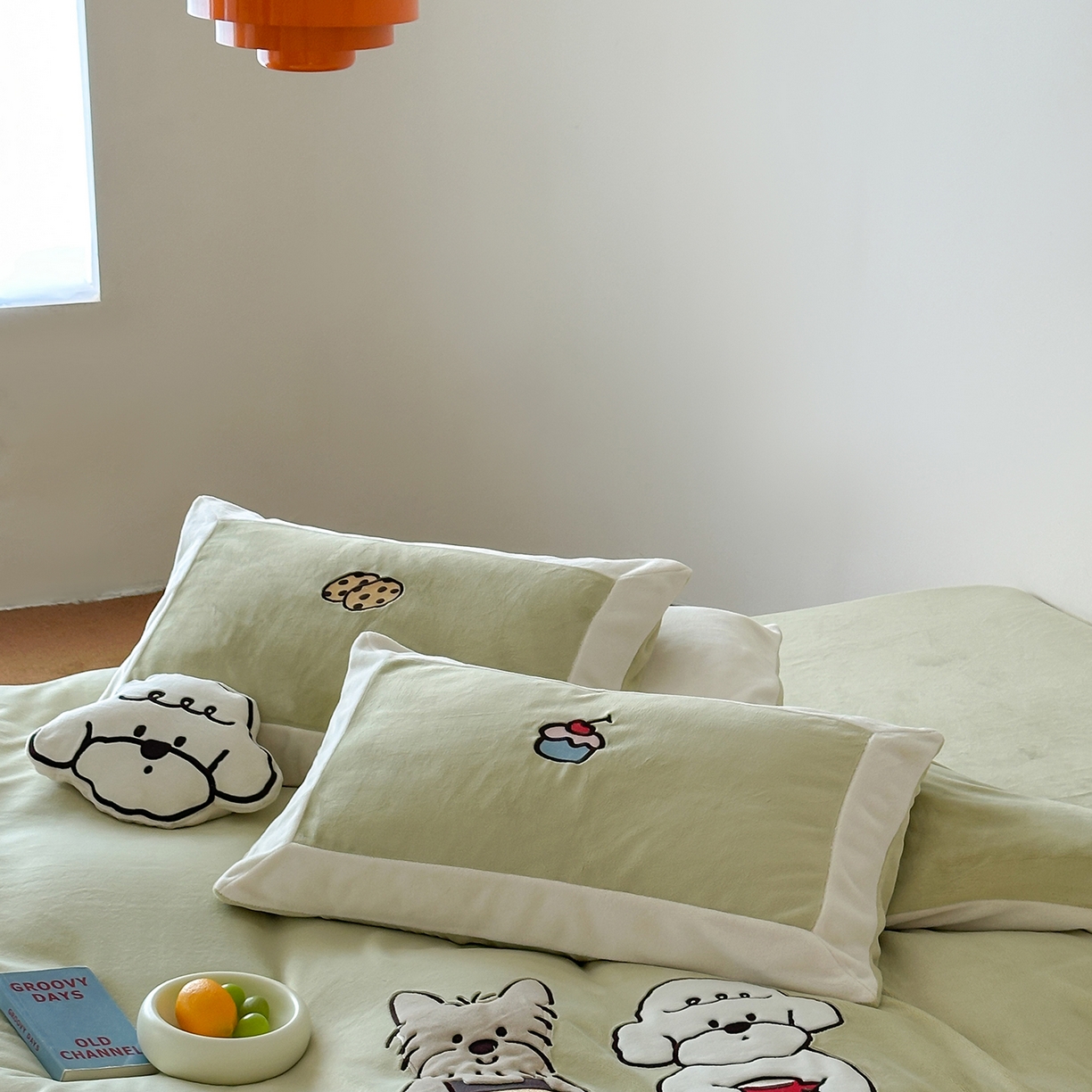 91家纺网 家纺一手货源 找家纺 爱丽丝 2025新款230克全消光牛奶绒贴布系列四件套-好朋友 奶油绿