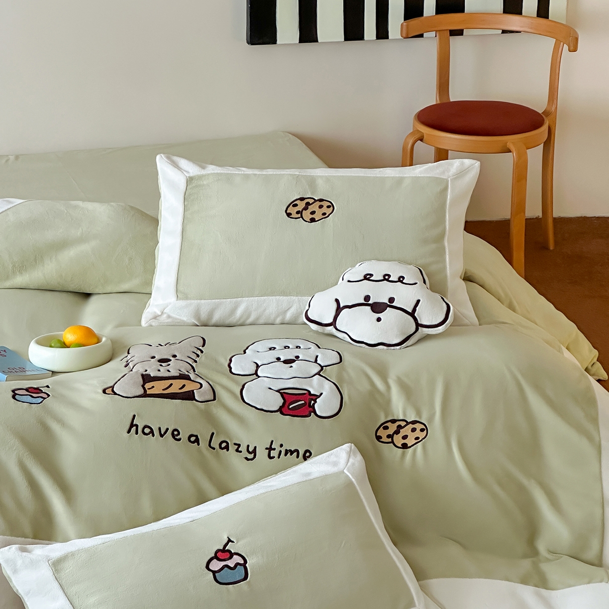 91家纺网 家纺一手货源 找家纺 爱丽丝 2025新款230克全消光牛奶绒贴布系列四件套-好朋友 奶油绿