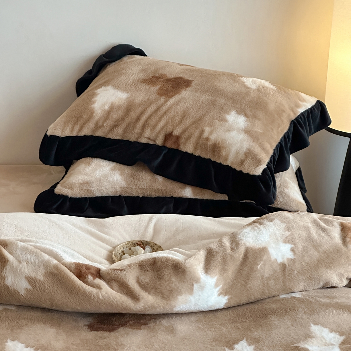 91家纺网 家纺一手货源 找家纺 （总）爱丽丝 2025新款全消光超柔牛奶绒四件套系列2