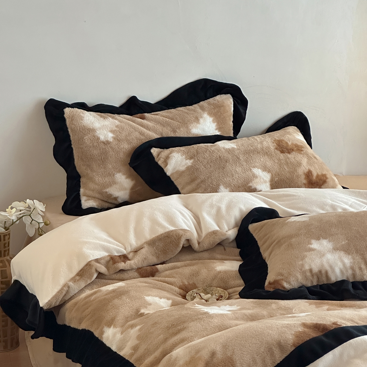 91家纺网 家纺一手货源 找家纺 （总）爱丽丝 2025新款全消光超柔牛奶绒四件套系列2