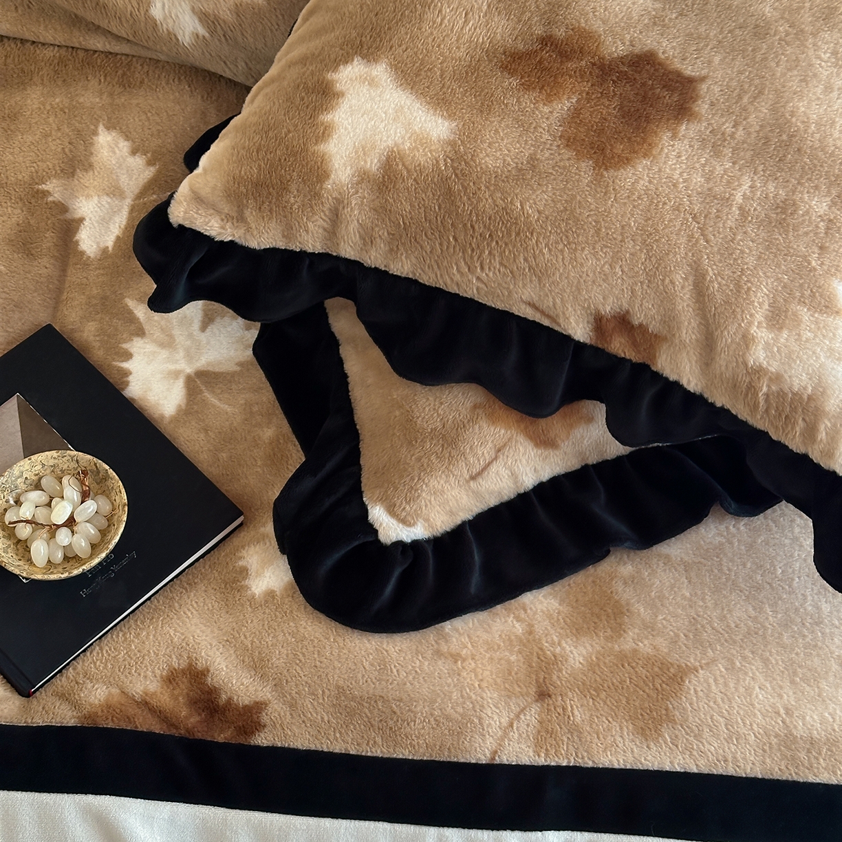 91家纺网 家纺一手货源 找家纺 （总）爱丽丝 2025新款全消光超柔牛奶绒四件套系列2