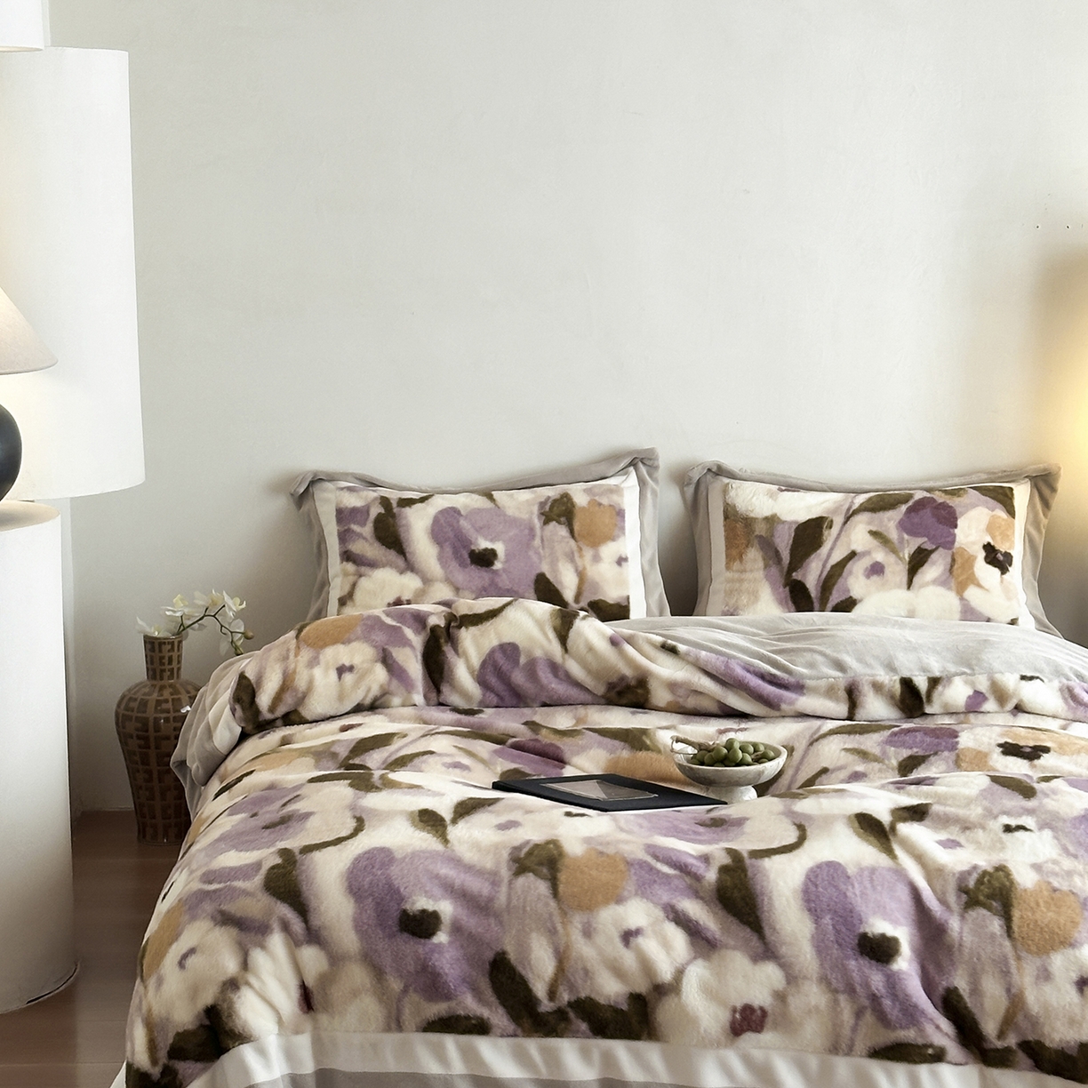 91家纺网 家纺一手货源 找家纺 爱丽丝 2025新款全消光超柔牛奶绒四件套系列1 莫奈花园