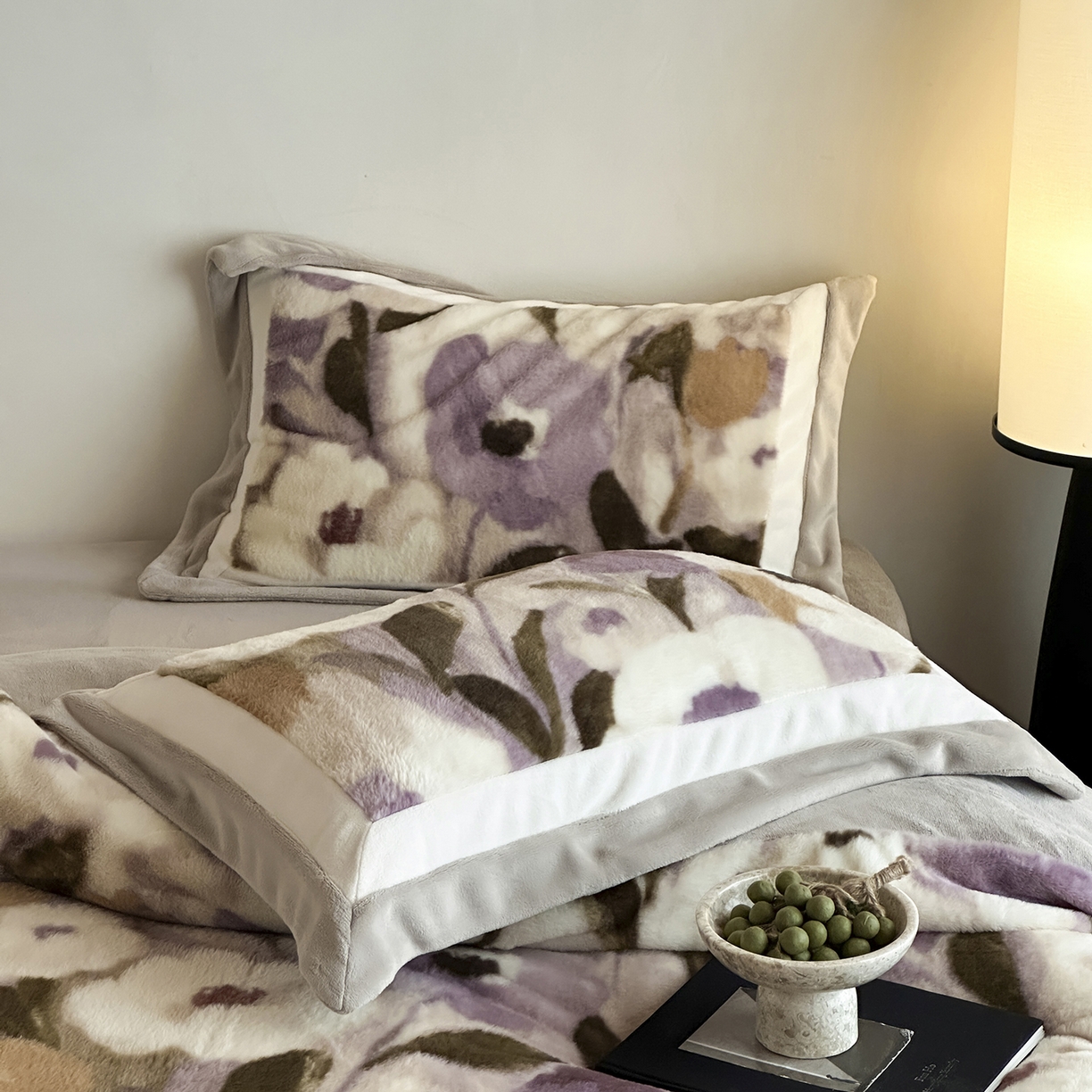 91家纺网 家纺一手货源 找家纺 爱丽丝 2025新款全消光超柔牛奶绒四件套系列1 莫奈花园