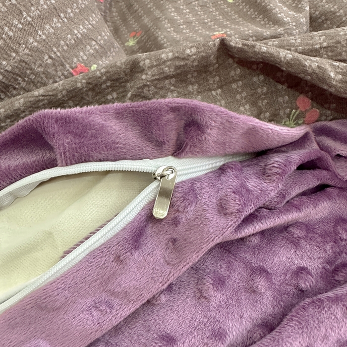 91家纺网 家纺一手货源 找家纺 仟网汇 2025新款保暖舒适棉加绒四件套 樱桃灰